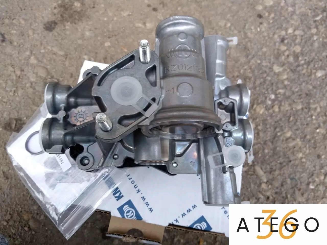 Клапан защитный 4-х контурный Мерседес-Бенц Атего