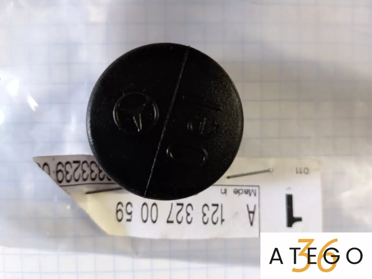 Крышка щупа бачка гура