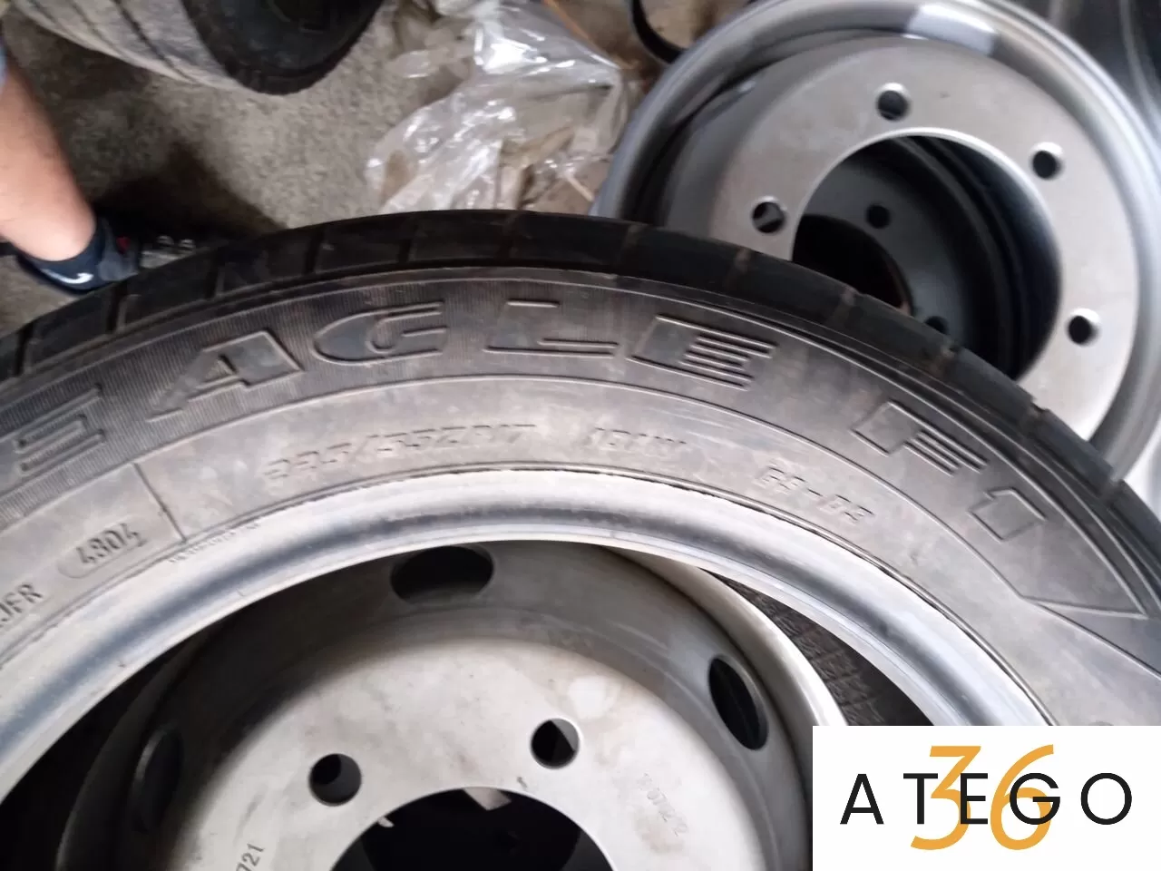 225/55*17 Шины б/у