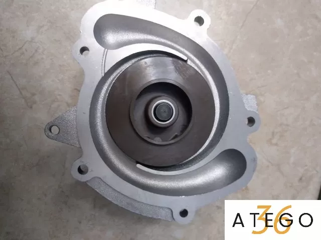 Насос системы охлаждения двигателя OM646LA для Mercedes — новый, INA