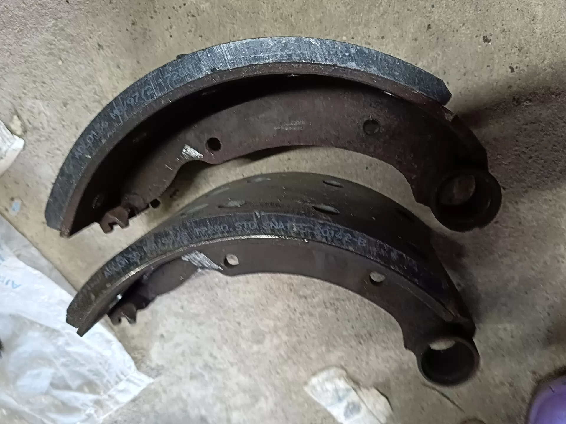 Колодка тормозная Мерседес-Бенц 120мм ширина