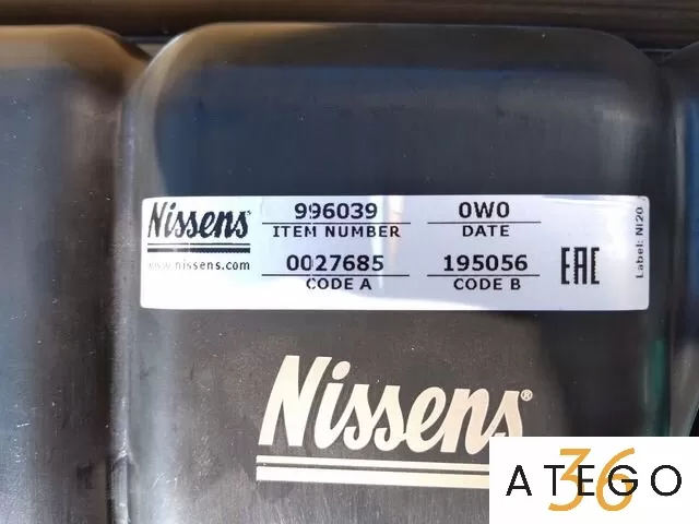 Расширительный бачок радиатора Mercedes-Benz Nissens — запасные части на грузовики