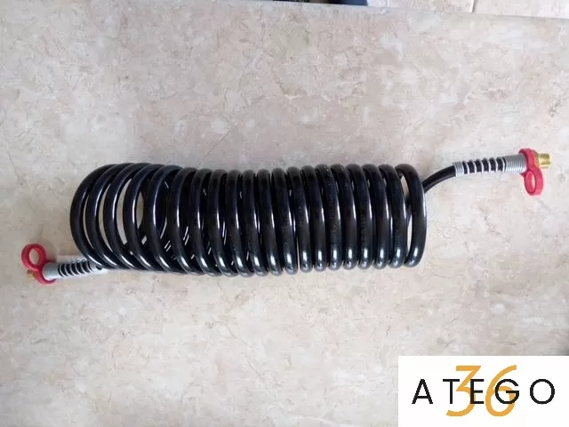 Соединительный шланг красный полуприцепа ProVia