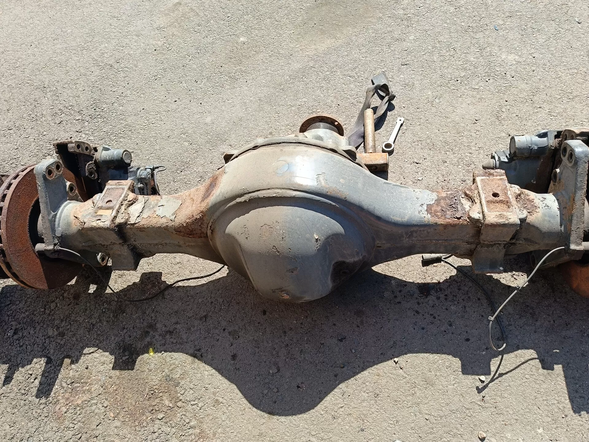 задний мост Мерседес-Бенц Атего 1518