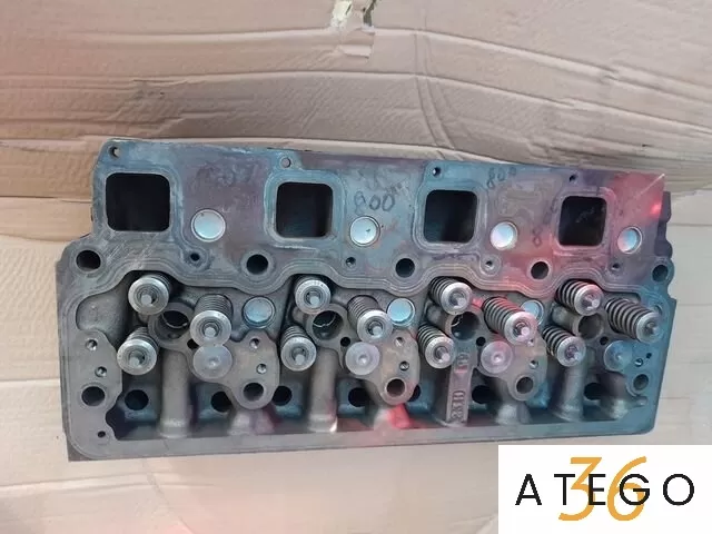 Головка блока цилиндров Mercedes OM904LA б/у
