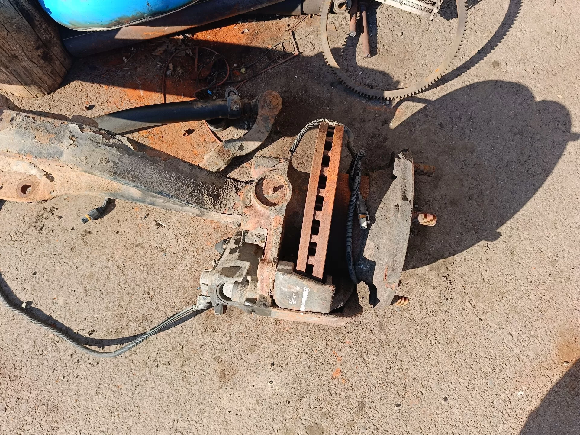 балка передняя в сборе Мерседес-Бенц 1218